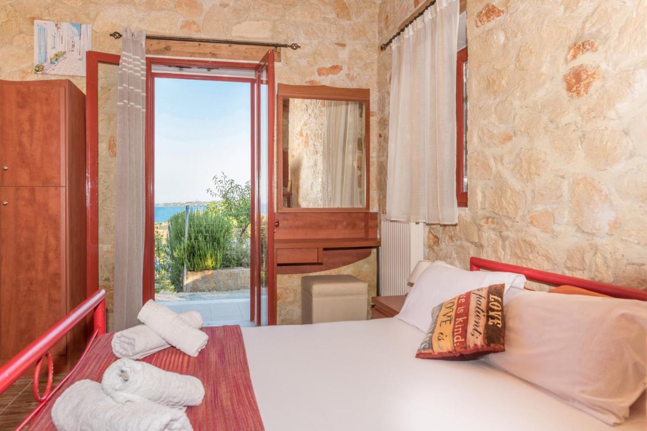 Casa Petra - Stone Cottage Farmhouses Argassi Exterior photo
